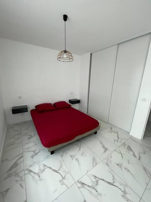 Appartement 2 Pieces, Salon Et Chambre, 44M2 Refait A Neuf Clichy Exteriér fotografie